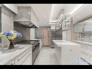 The Peak - Haking Mansions 04