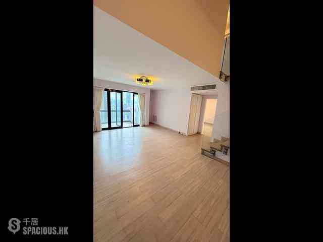 Mid Levels Central - May Tower Block 1 17