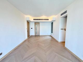 Mid Levels Central - 22A, Kennedy Road 02