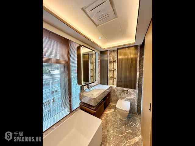 Mid Levels Central - 22A, Kennedy Road 05