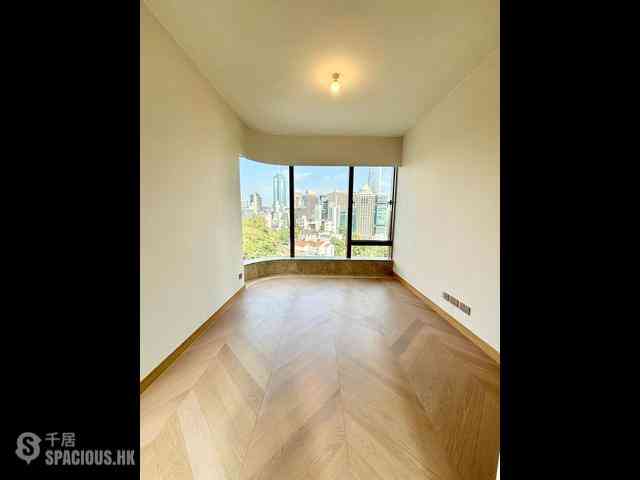 Mid Levels Central - 22A, Kennedy Road 04