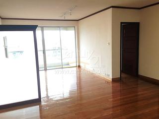 Pok Fu Lam - Baguio Villa 04