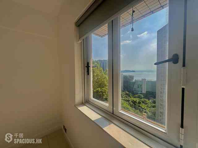 Pok Fu Lam - Baguio Villa Block 26 02
