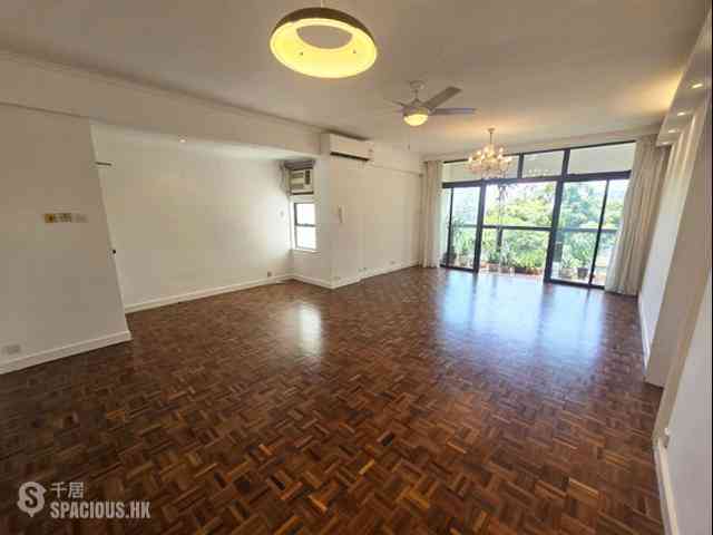 Discovery Bay - Middle Lane 02