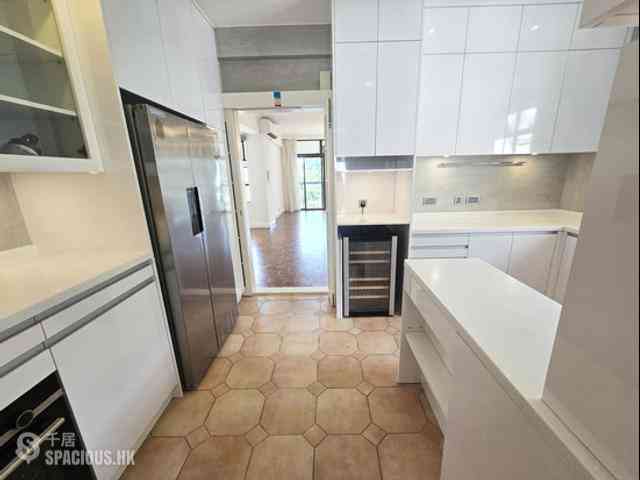 Discovery Bay - Middle Lane 20