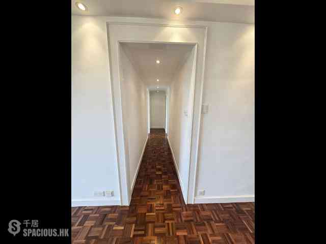 Discovery Bay - Middle Lane 22