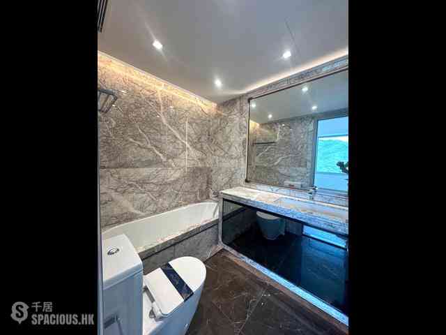 Wong Chuk Hang - The Southside Phase 3B Blue Coast Tower 1A 06