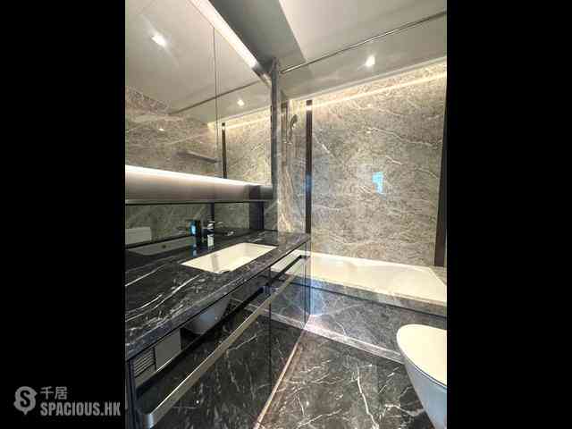 Wong Chuk Hang - The Southside Phase 3B Blue Coast Tower 1A 07