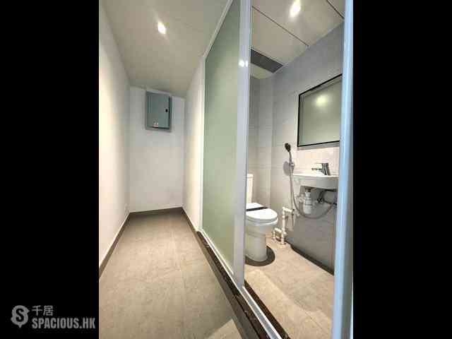 Wong Chuk Hang - The Southside Phase 3B Blue Coast Tower 1A 09