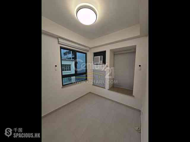 Wan Chai - Brilliant Court 03