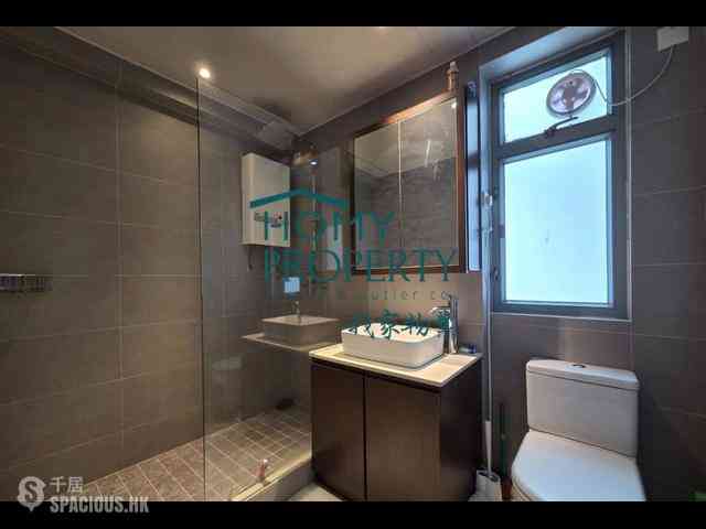 Sai Ying Pun - Kingsfield Tower 07
