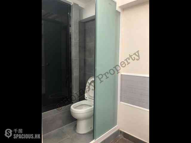 Wan Chai - Glory House 06