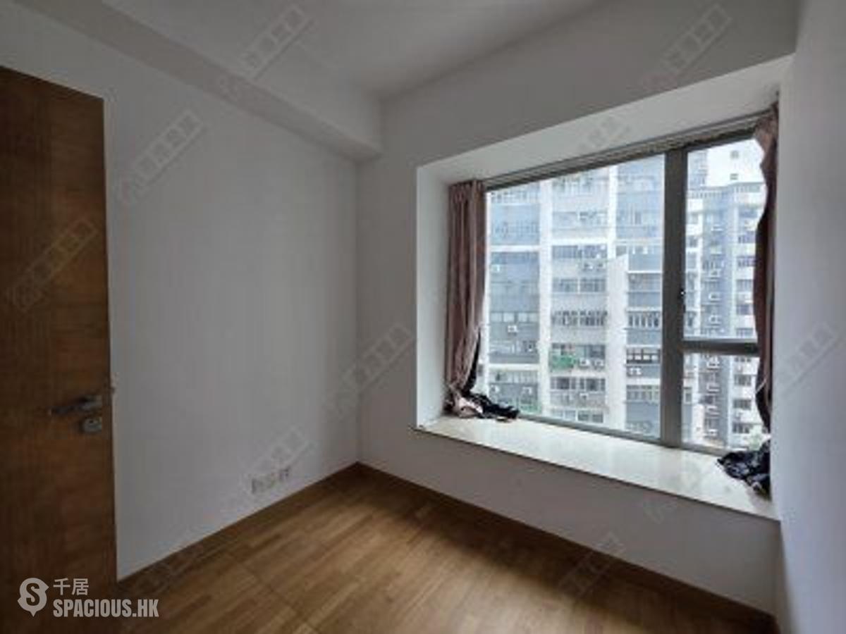 Wan Chai - York Place 01