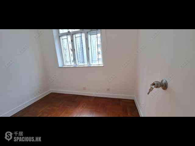 Wan Chai - Kelly House 01
