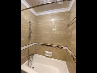 Fortress Hill - Le Sommet Block 2 04