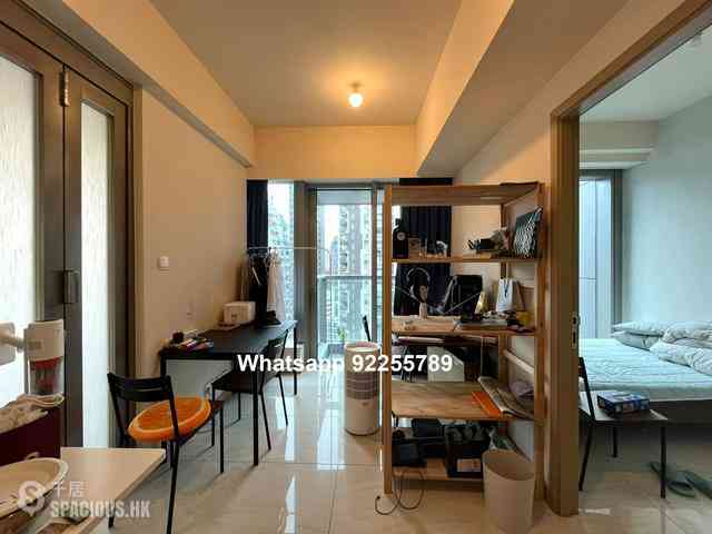 Sai Ying Pun - King's Hill 01