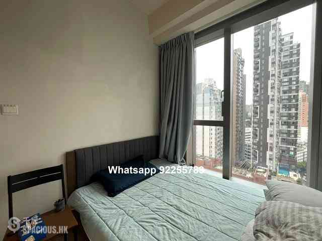 Sai Ying Pun - King's Hill 05