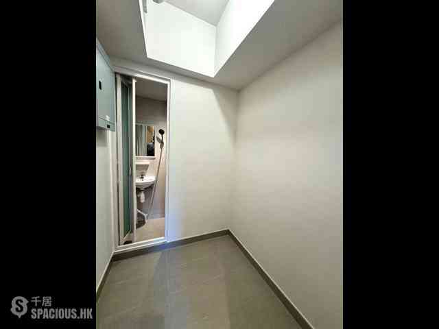Wong Chuk Hang - The Southside Phase 4A 04