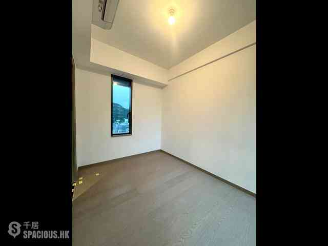 Wong Chuk Hang - The Southside Phase 3C Blue Coast II Tower 5 03