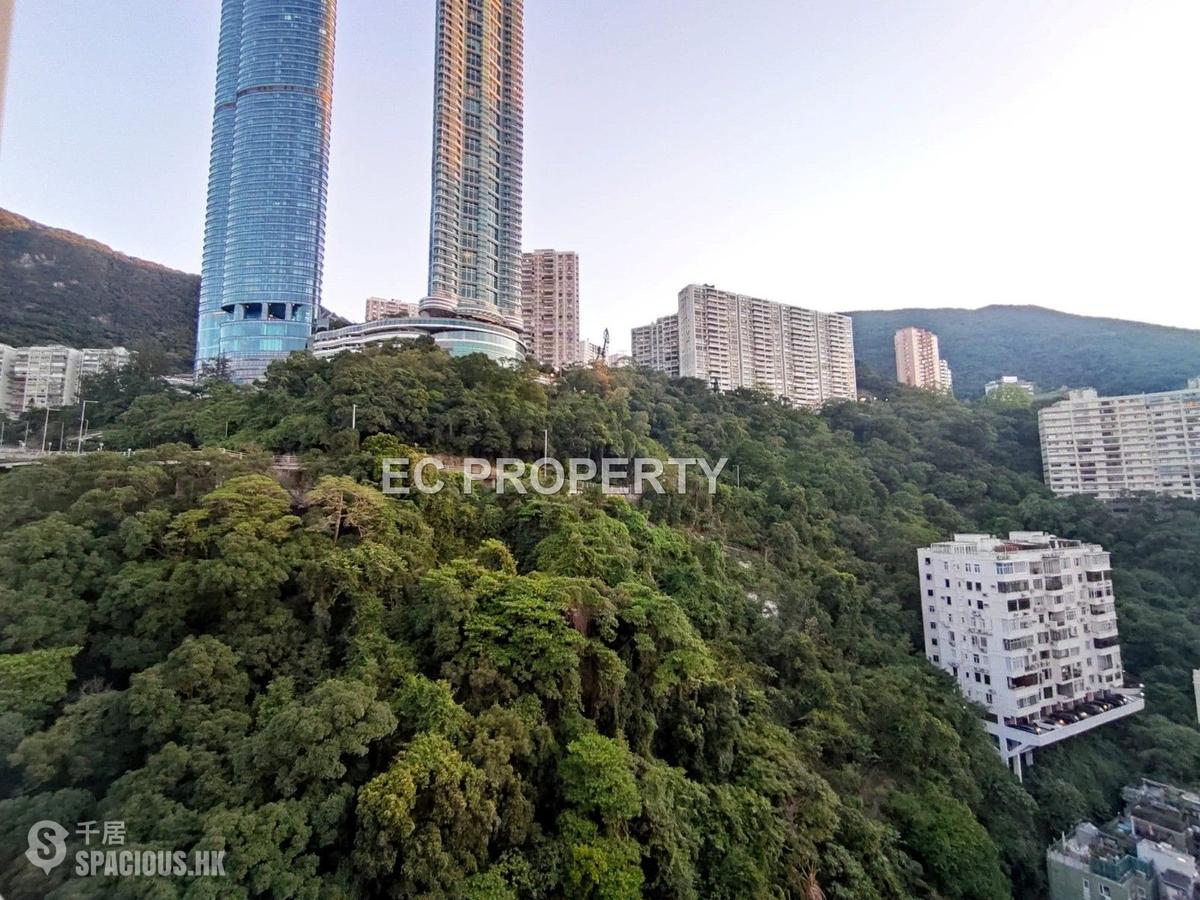 Happy Valley - The Altitude 01