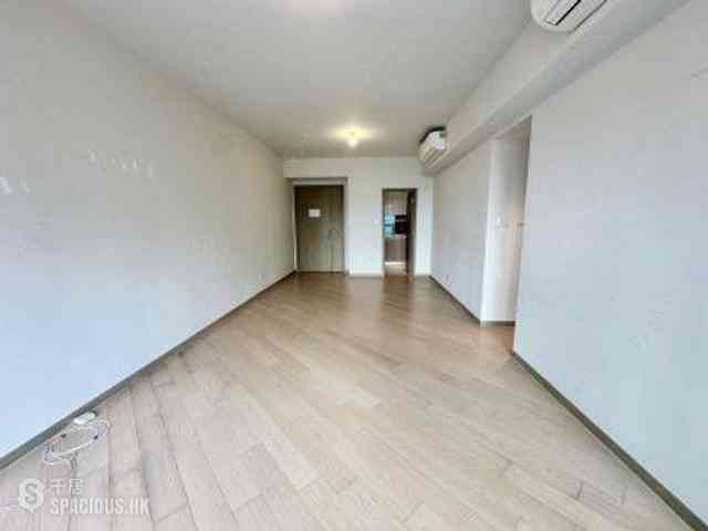 Wong Chuk Hang - The Southside Phase 1 Southland Tower 1A 04