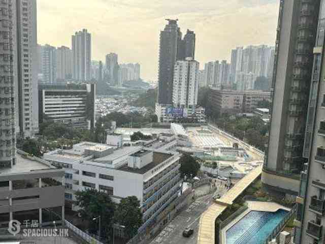 Wong Chuk Hang - The Southside Phase 1 Southland Tower 1A 09