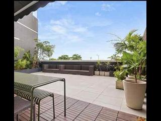 Shek Tong Tsui - Bic Wah Court 06