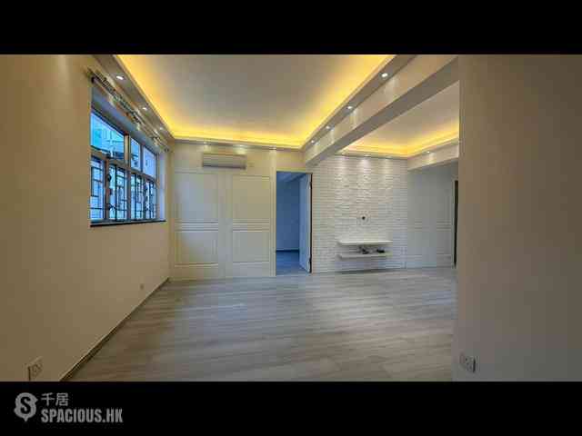 Wan Chai - Cheong Hong Mansion 02