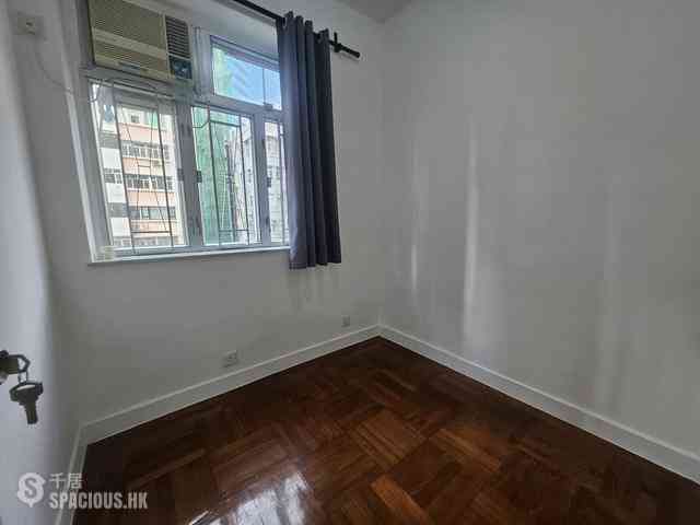 Wan Chai - Kelly House 02