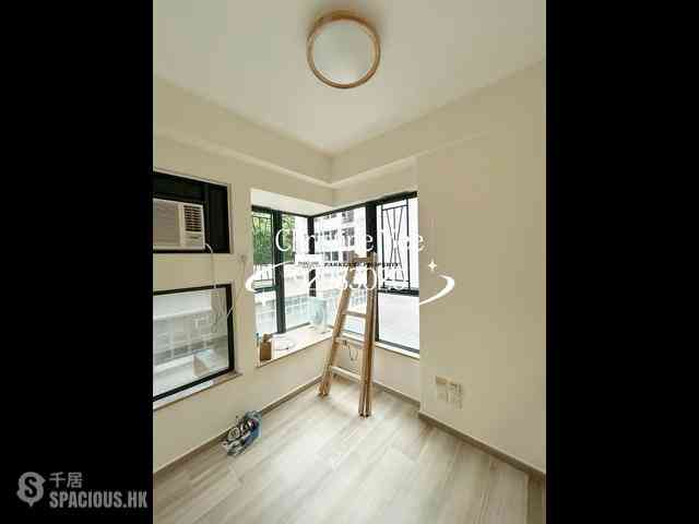 Wan Chai - Brilliant Court 04
