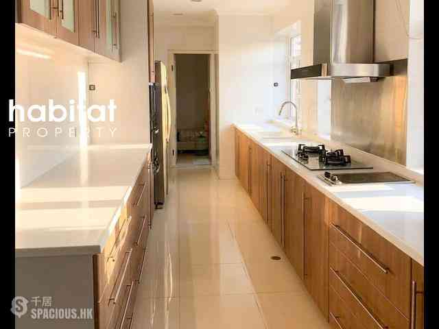 Braemar Hill - Summit Court 06
