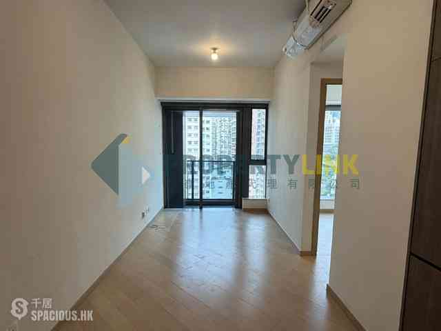 Shek Tong Tsui - Novum West 03