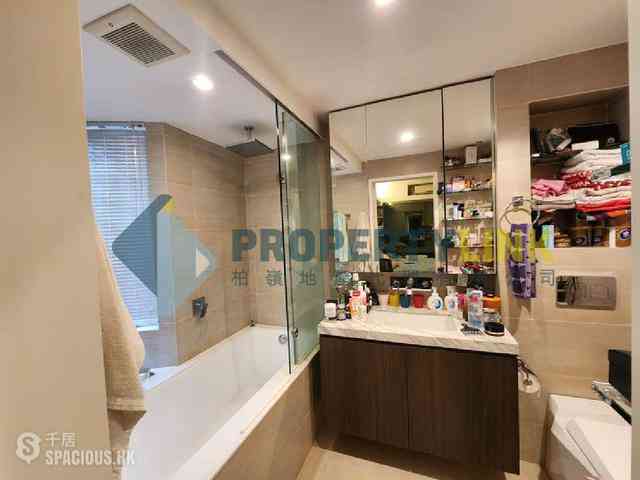 Sai Ying Pun - Ka Fu Building 04