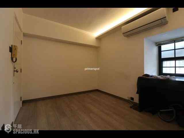 Wan Chai - Manrich Court 06