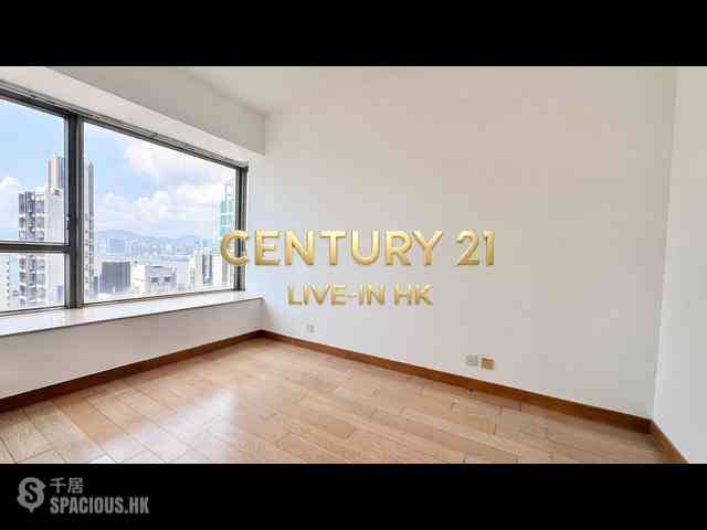 Sai Ying Pun - Island Crest 02
