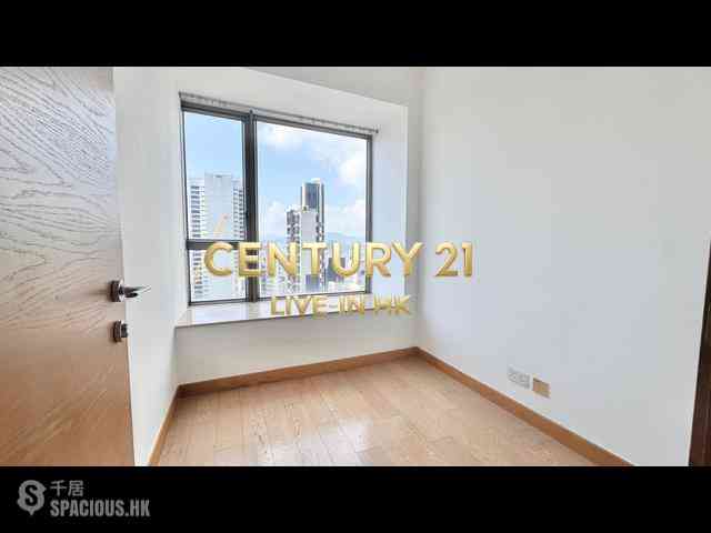 Sai Ying Pun - Island Crest 04