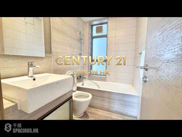 Sai Ying Pun - Island Crest 05