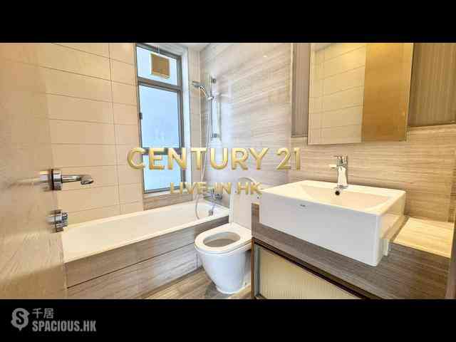 Sai Ying Pun - Island Crest 06