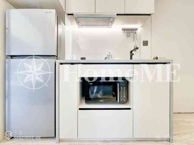 Central - 108-110, Wellington Street 06