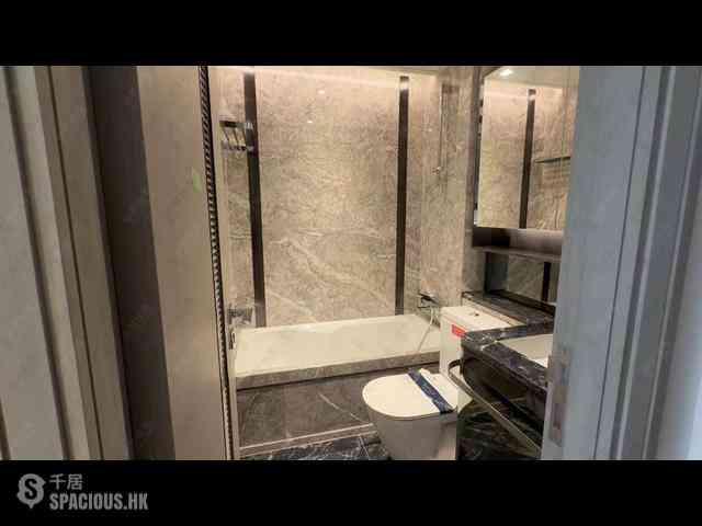 Wong Chuk Hang - The Southside Phase 3B Blue Coast Tower 2B 09