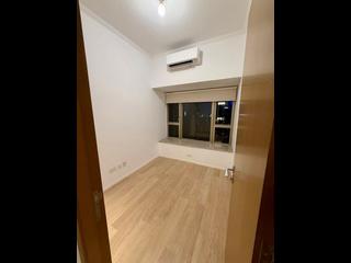 Sai Ying Pun - The Nova 09