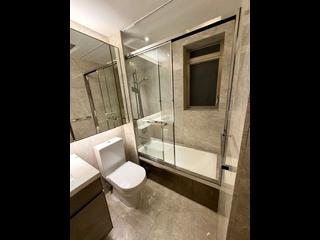 Sai Ying Pun - The Nova 13