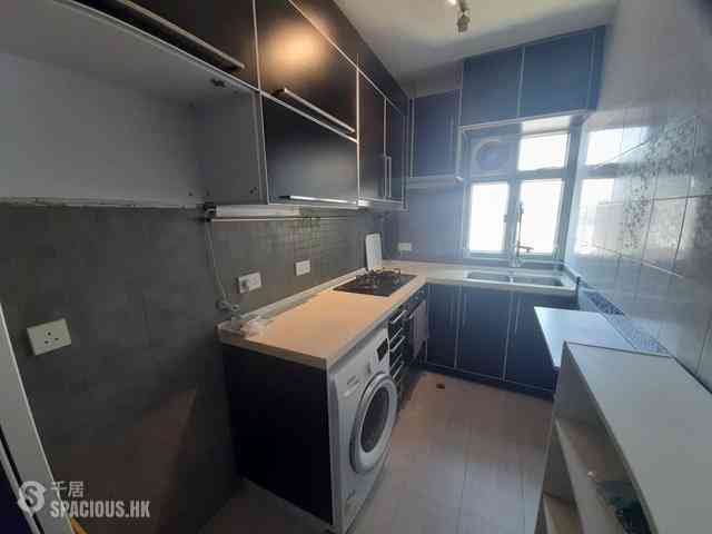 Sai Ying Pun - Kingsfield Tower Block B 11