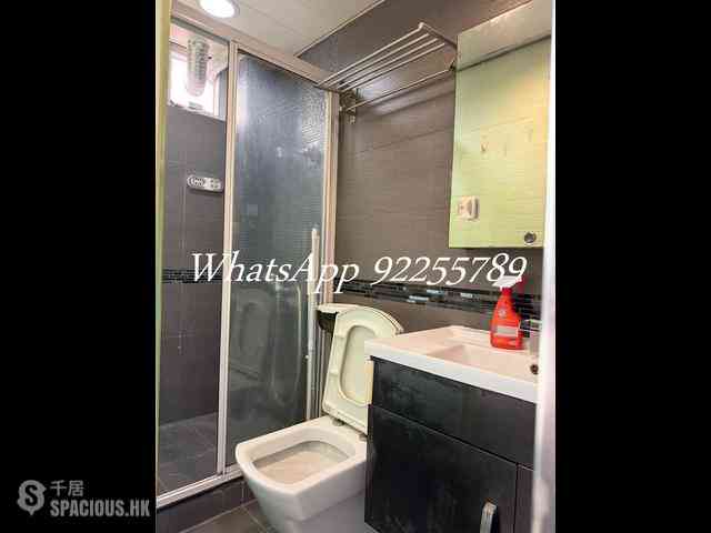 Sai Ying Pun - Kwan Yick Building 05