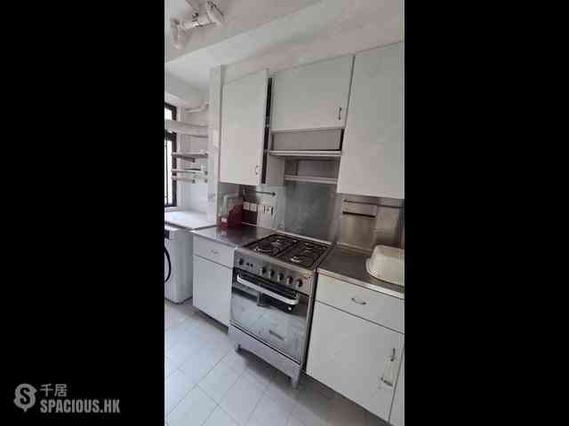 Mid Levels Central - Robinson Heights Block 3 04