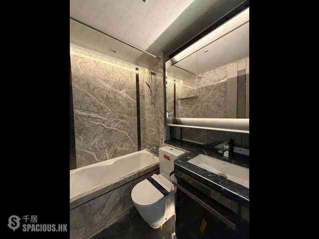 Wong Chuk Hang - The Southside Phase 3B Blue Coast Tower 2B 08