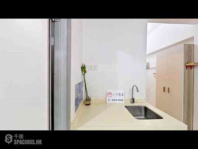 Sai Ying Pun - 246, Queen's Road West 07