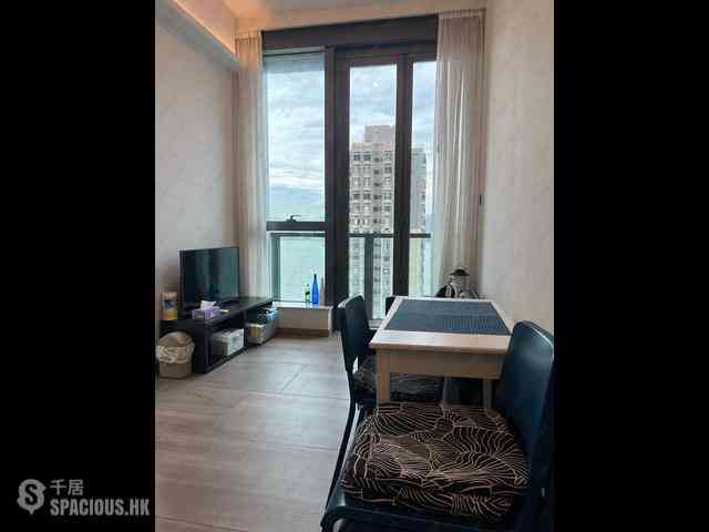 Sai Ying Pun - Two・Artlane 01