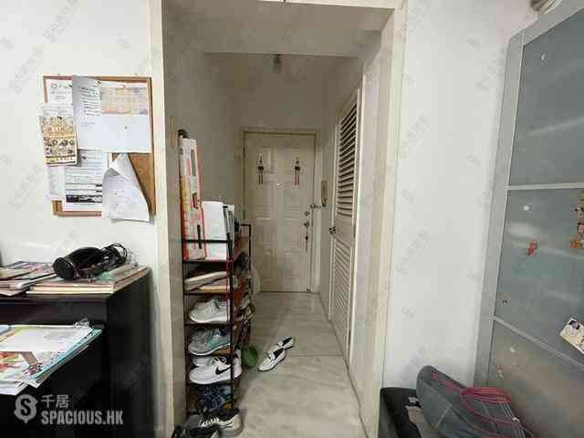 Mid Levels Central - Robinson Heights Block 1 08