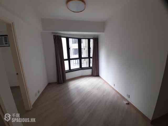 Mid Levels Central - Vantage Park Block 1 03